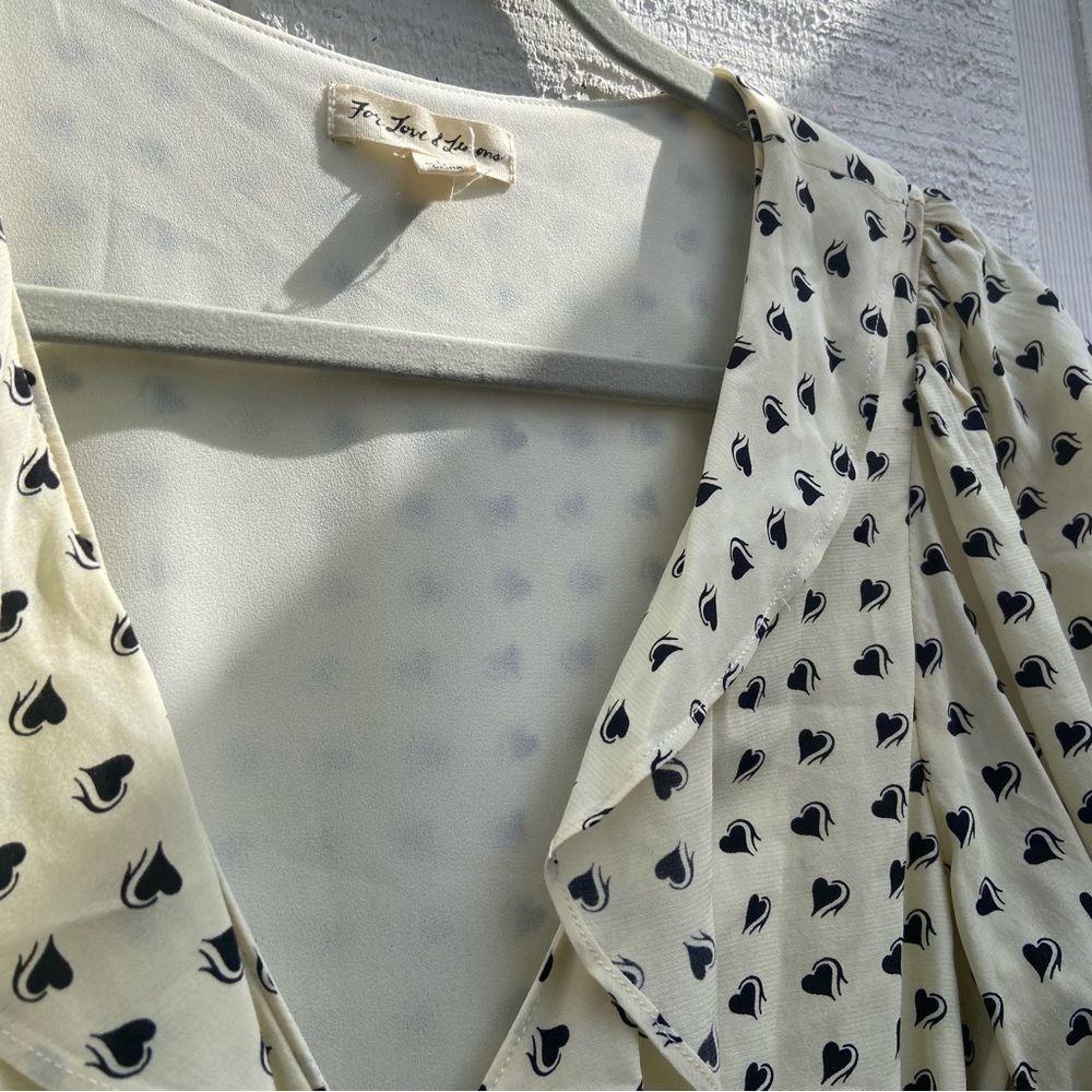 For Love and Lemons Sweetheart Wrap Mini Medium Puff Sleeve Cream Black Hearts - Picture 6 of 6